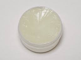 Use petroleum jelly for acne scabs