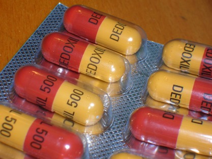 Antibiotics for acne treatment