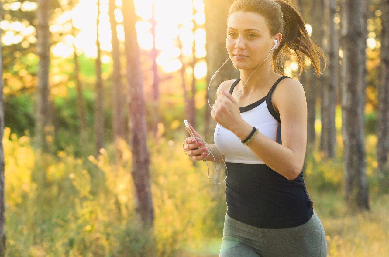 woman jogging